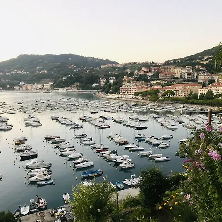 Approdo 36 La Spezia